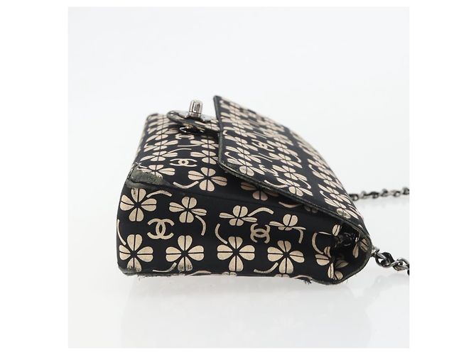 CHANEL Chain Shoulder Bag Canvas Black Silver CC - vista 4