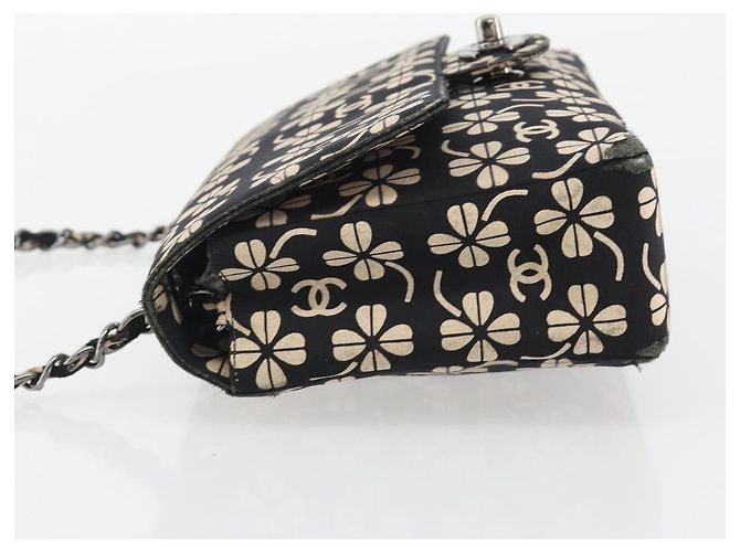 CHANEL Chain Shoulder Bag Canvas Black Silver CC - vista 5