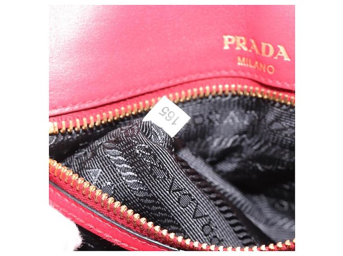 PRADA Chain Shoulder Bag Safiano Leather Red Gold - vista 11