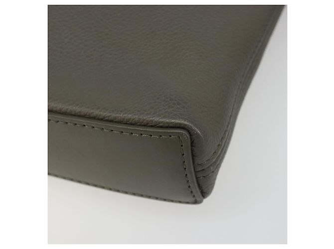 LOUIS VUITTON Takeoff Pouch Clutch Bag Leather Gray M81735 LV - vista 15