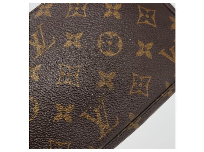 LOUIS VUITTON Monogram Pochette Accessoires Accessory Pouch M51980 - vista 10
