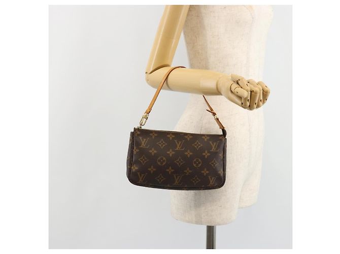 LOUIS VUITTON Monogram Pochette Accessoires Accessory Pouch M51980 - vista 23