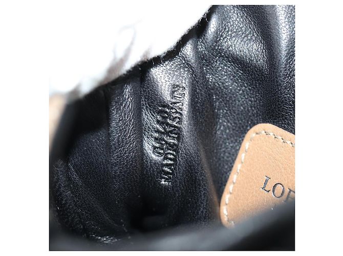 LOEWE Pouch Shoulder Bag Leather Brown - view 11