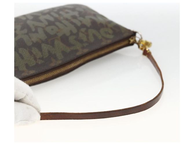 LOUIS VUITTON Monogram graffiti Pochette Pouch Khaki M92191 LV - vista 7
