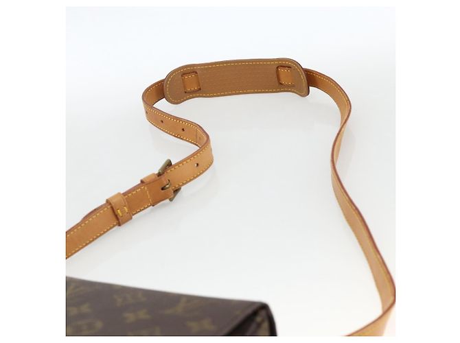 LOUIS VUITTON Monogram Saint Cloud GM Shoulder Bag M51242 LV - vista 8