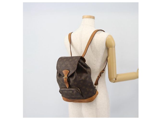 LOUIS VUITTON Monogram Montsouris MM Backpack M51136 LV - vista 24