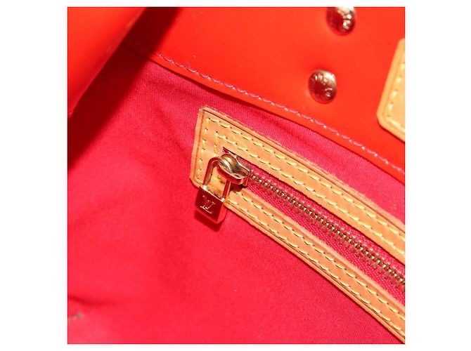 LOUIS VUITTON Monogram Vernis Reade PM Hand Bag Red Rouge M91088 LV - vista 21