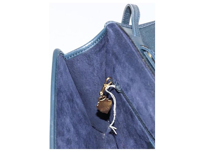 GUCCI Shoulder Bag Leather Navy Gold - vista 21