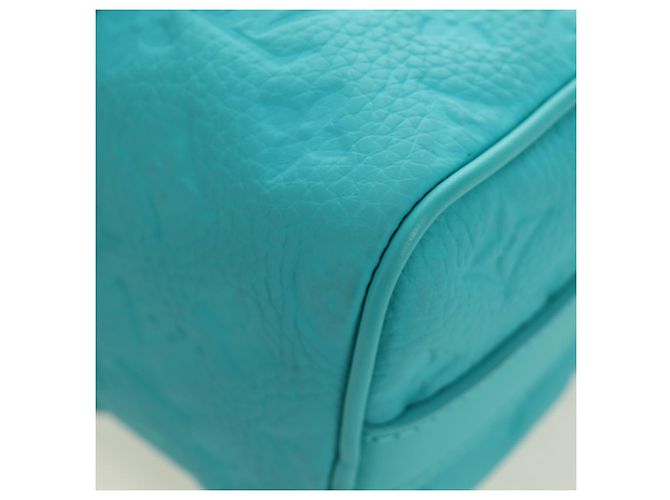 LOUIS VUITTON Taurillon Clemence Keepall Bandouliere 25 Bag M11996 - view 19