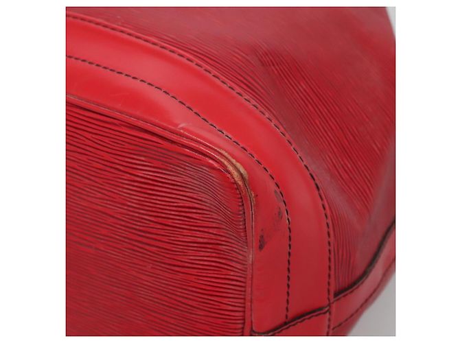 LOUIS VUITTON Epi Noe Shoulder Bag Red M44007 LV - vista 9