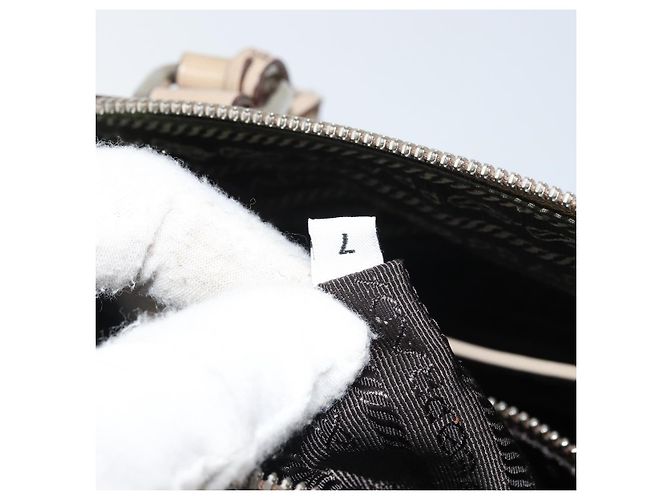 PRADA Hand Bag Patent leather Beige Silver - vista 11