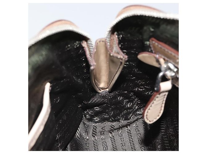 PRADA Hand Bag Patent leather Beige Silver - vista 23