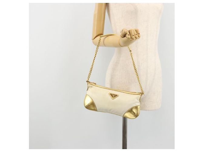 PRADA Chain Shoulder Bag Nylon White Gold - vista 23
