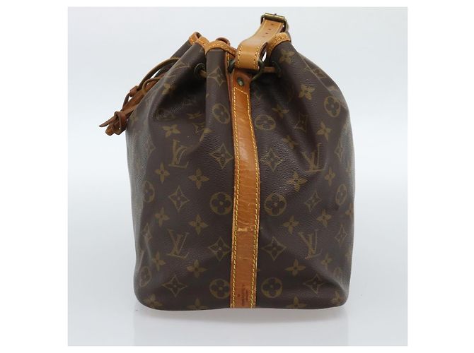 LOUIS VUITTON Monogram Petit Noe Shoulder Bag M42226 LV - vista 4