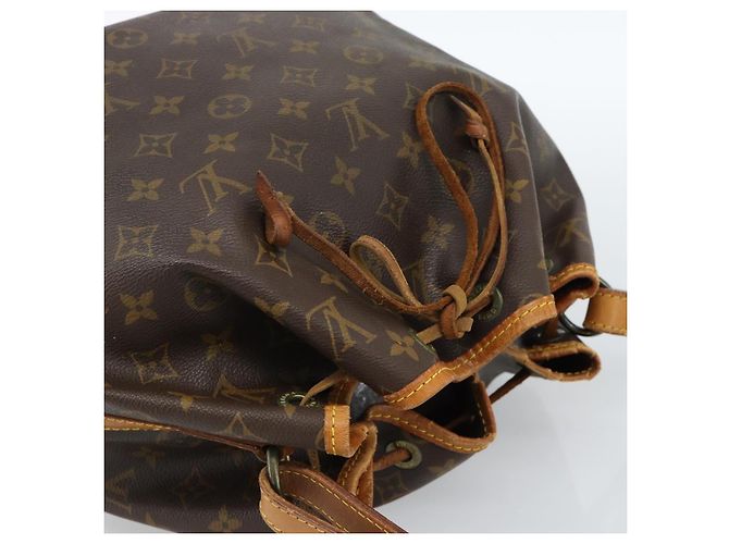 LOUIS VUITTON Monogram Petit Noe Shoulder Bag M42226 LV - vista 6