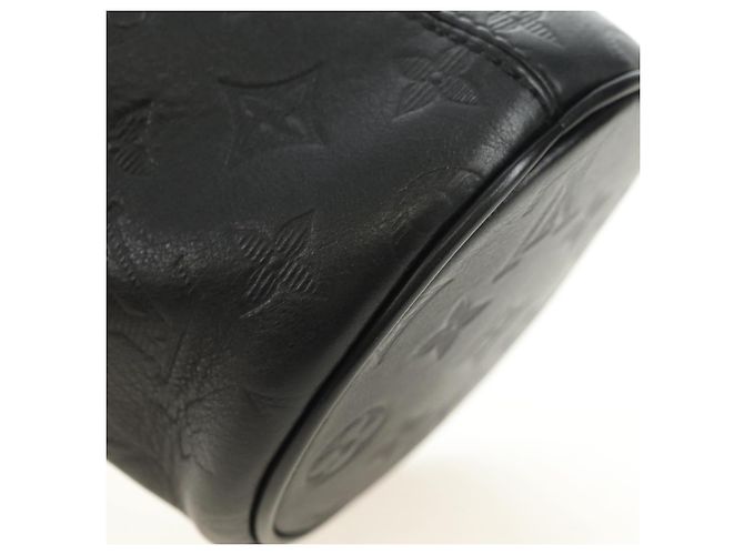 LOUIS VUITTON Monogram Shadow Chalk Nanobag Bag Black M44628 LV - vista 17