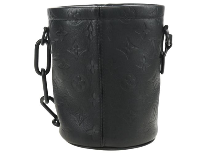 LOUIS VUITTON Monogram Shadow Chalk Nanobag Bag Black M44628 LV - vista 2