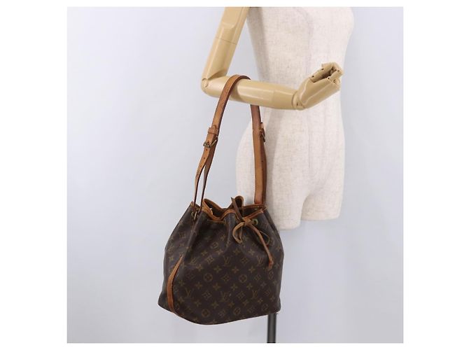 LOUIS VUITTON Monogram Petit Noe Shoulder Bag M42226 LV - Ansicht 23