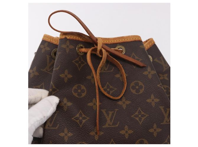 LOUIS VUITTON Monogram Petit Noe Shoulder Bag M42226 LV - vista 10