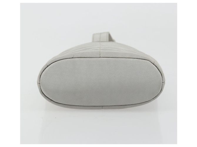 CHANEL Choco Bar Hand Pouch Nylon Silver CC - vista 9