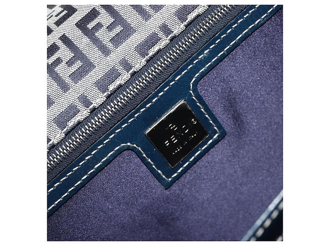 FENDI Zucchino Canvas Shoulder Bag Navy Silver - vista 18