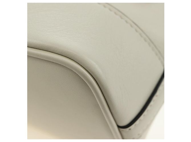 LOUIS VUITTON Odas Shoulder Bag Calf Skin White M94563 LV - vista 14