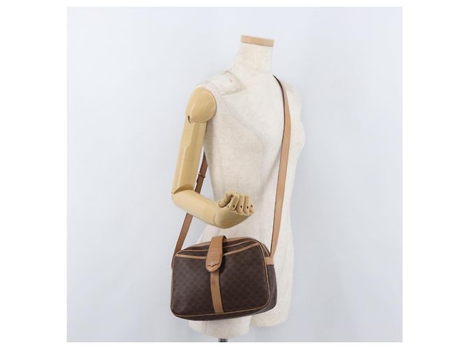 Céline CELINE Macadam Canvas Shoulder Bag PVC Leather Brown Gold - vista 25