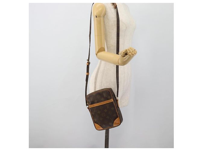 LOUIS VUITTON Monogram Danube Shoulder Bag M45266 LV - vista 22