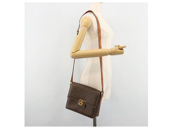 Céline CELINE Macadam Canvas Shoulder Bag PVC Leather Brown Gold - vista 26