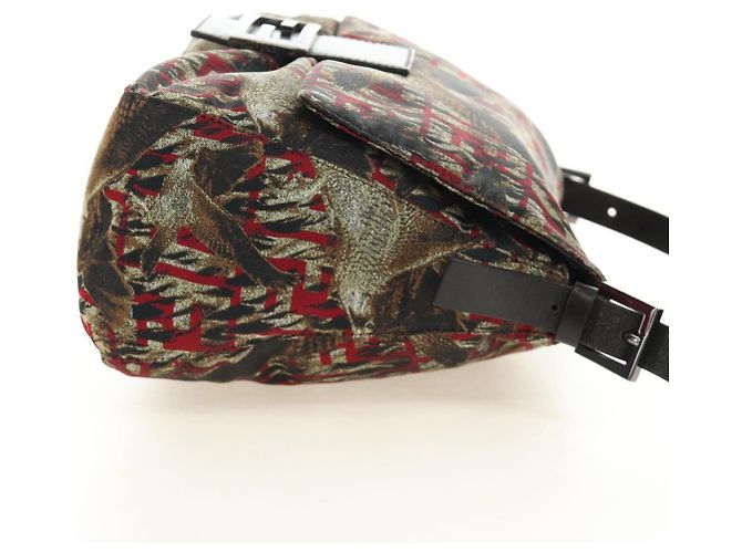 FENDI Zucca Canvas Mamma Baguette Shoulder Bag Red Silver - vista 4