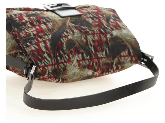 FENDI Zucca Canvas Mamma Baguette Shoulder Bag Red Silver - vista 6