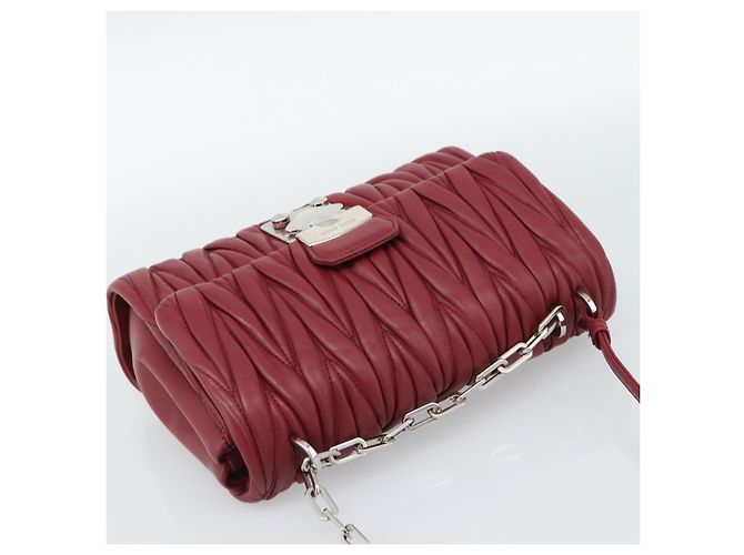 Miu Miu Matelasse Chain Shoulder Bag Leather Red Silver - vista 6