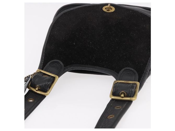 Coach Shoulder Bag Suede Black Gold - vista 6