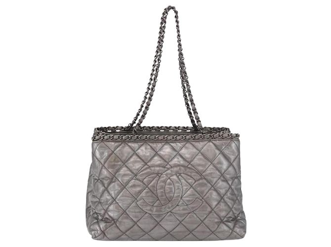 CHANEL Matelasse Chain Me Shoulder Bag Leather Silver CC - vista 13