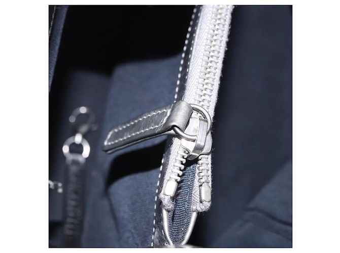 CHANEL Matelasse Chain Me Shoulder Bag Leather Silver CC - vista 22