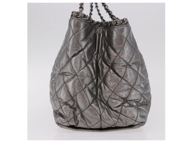 CHANEL Matelasse Chain Me Shoulder Bag Leather Silver CC - vista 4