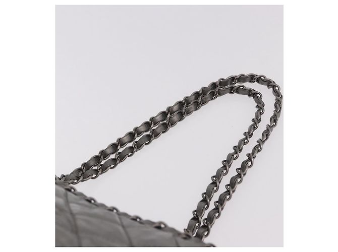 CHANEL Matelasse Chain Me Shoulder Bag Leather Silver CC - vista 8