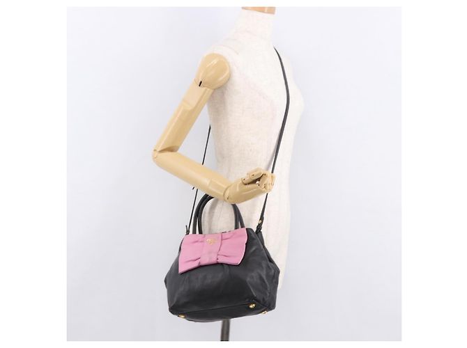 Bolsa de mão PRADA em couro 2way Preta Dourada - vista 27