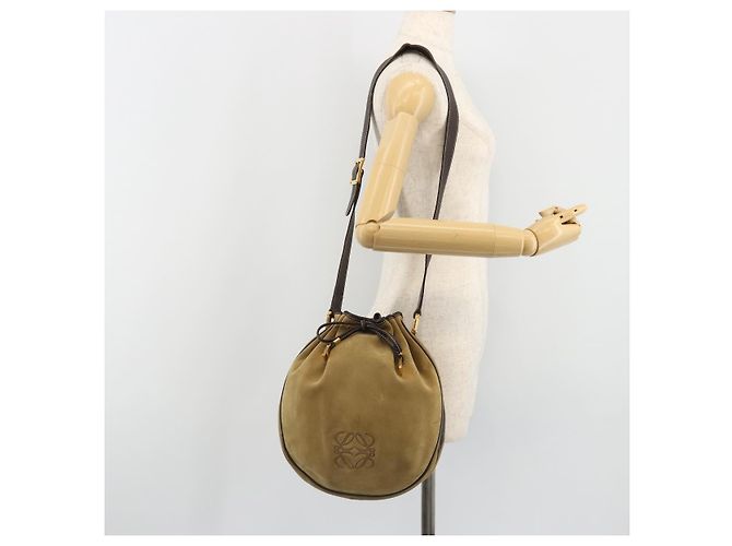 LOEWE Anagram Shoulder Bag Suede Beige Gold - vista 19