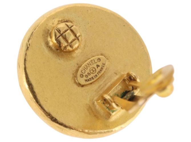 CHANEL Earring Metal Gold Tone CC - vista 11