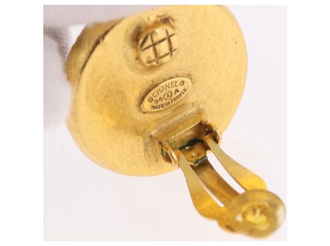 CHANEL Earring Metal Gold Tone CC - vista 12