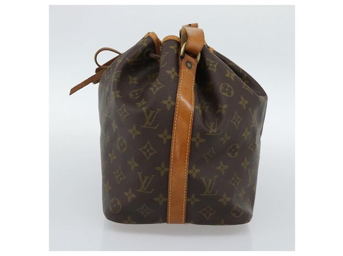 LOUIS VUITTON Monogram Petit Noe Shoulder Bag M42226 LV - vista 5