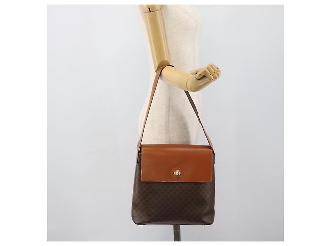Céline CELINE Macadam Canvas Shoulder Bag PVC Leather Brown Gold - vista 22