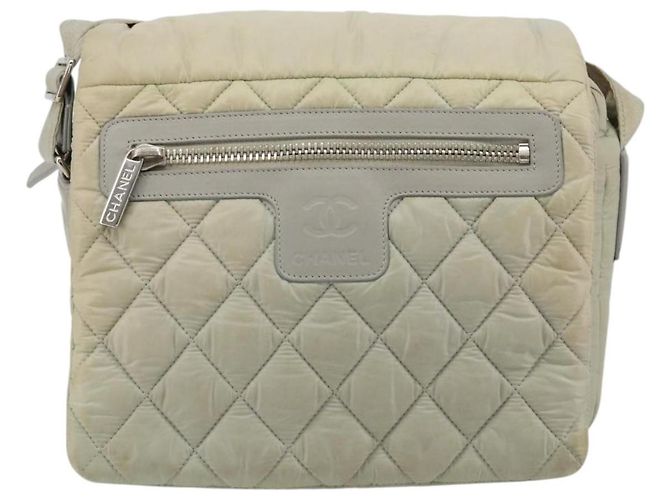 CHANEL Bolso de Hombro Cococoon Nylon Gris Plata CC - vista 13