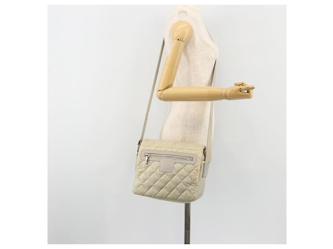 CHANEL Bolso de Hombro Cococoon Nylon Gris Plata CC - vista 26