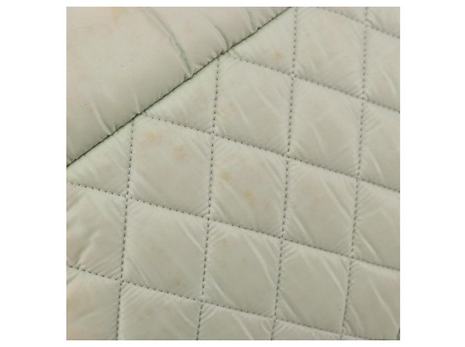 CHANEL Bolso de Hombro Cococoon Nylon Gris Plata CC - vista 8
