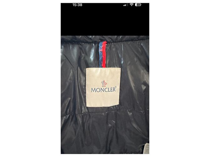 Moncler Chaqueta puffer brillante negra con capucha de piel Negro - vista 6