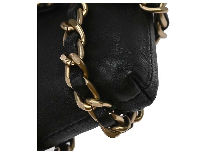 Clutch Chanel Tech Me Out con catena in pelle d'agnello Nero - vista 7