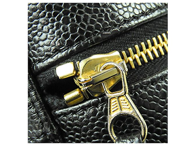 Vanity Beauty Case Chanel CC Caviar nero - vista 11