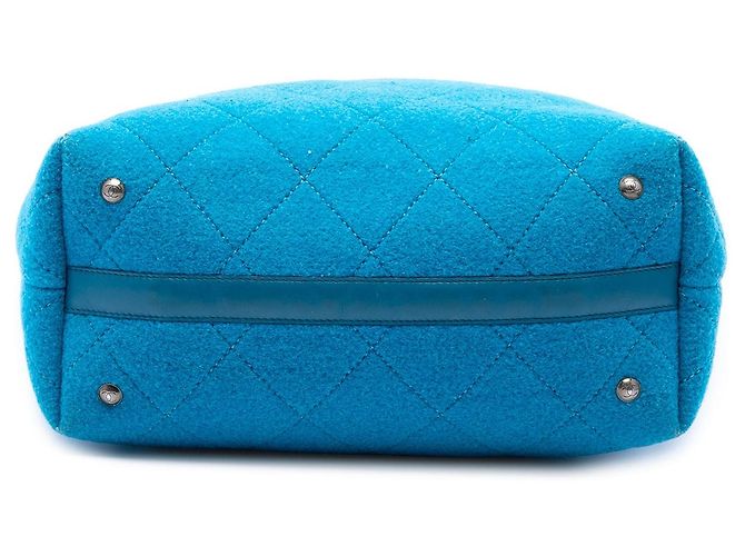 Borsa Satchel Chanel Medium CC Quilted Felt Pop Tote Blu - vista 3